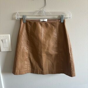 Aritzia “Babaton” brown leather skirt
